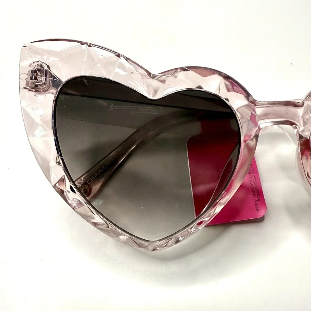 Betsey Johnson Heart Sunglasses Pink Crystal Frame Lens - Lana Del Ray Fans Love